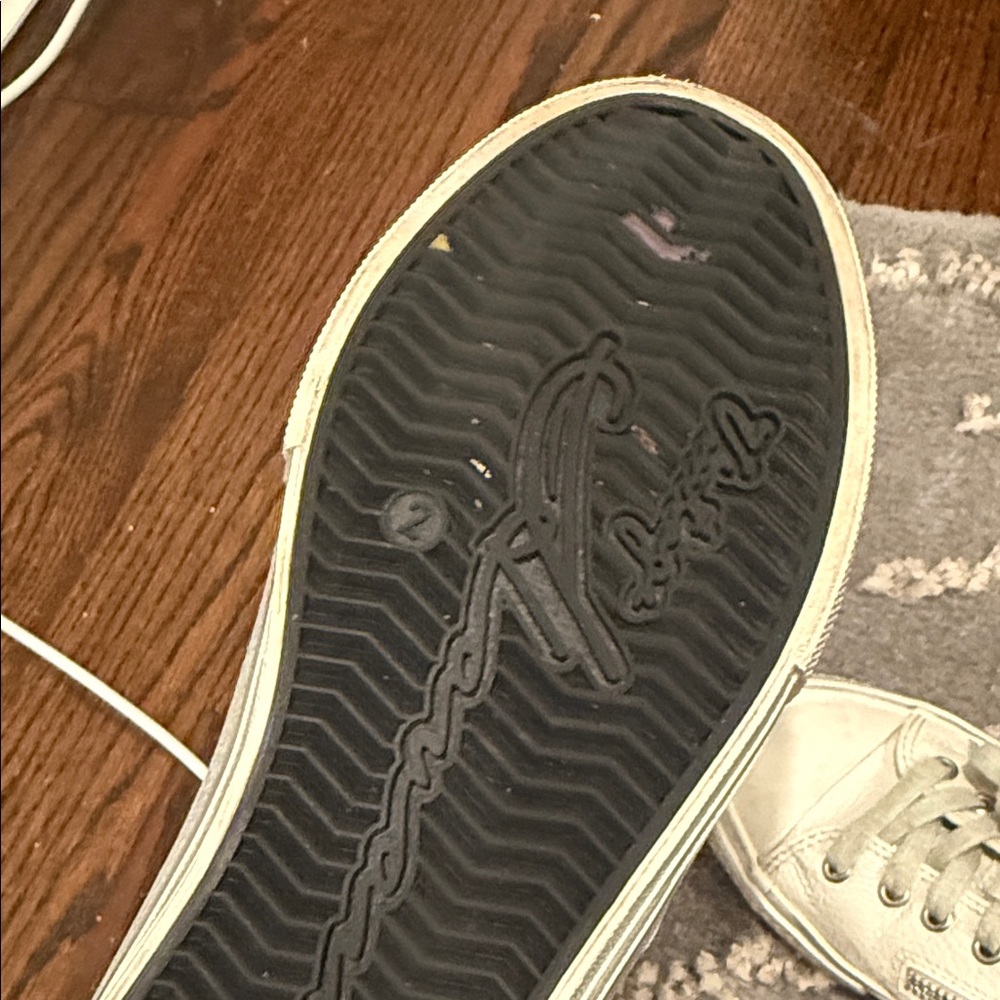 Vintage Havana Kids Cream Sneakers with Silver Details. Worn 3X - Picture 8 of 8